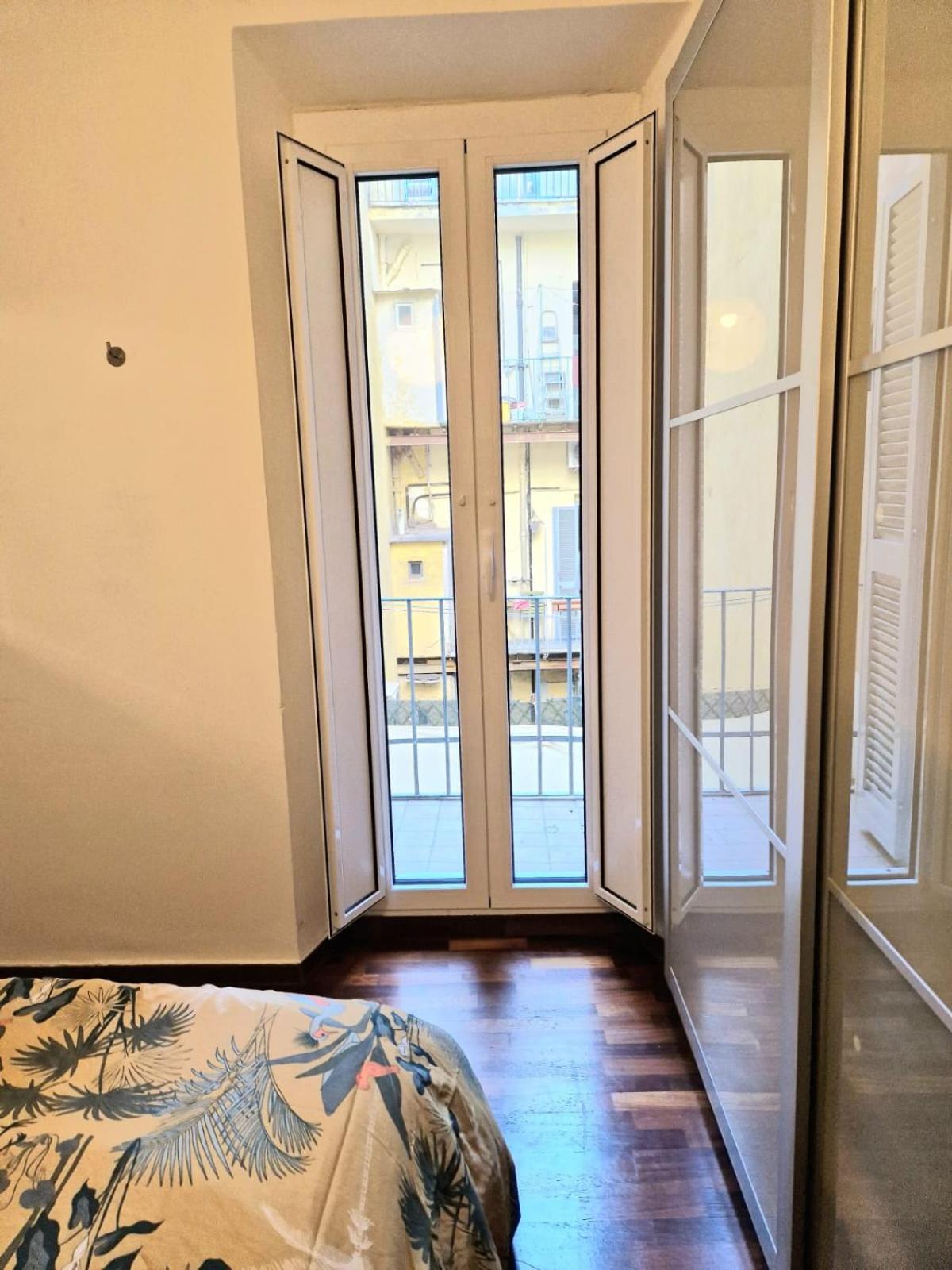 Monticiano Apartment